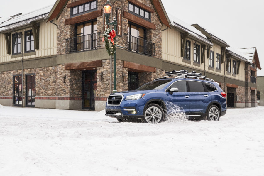 Ascent_Blue_TownSquare_Sony1_0210